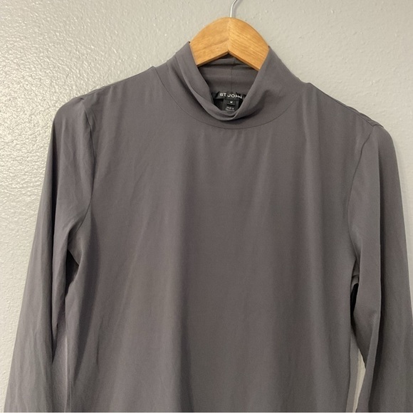 St. John Womens Long Sleeve Lightweight Mock Neck Shirt Medium Gray - Picture 2 of 6